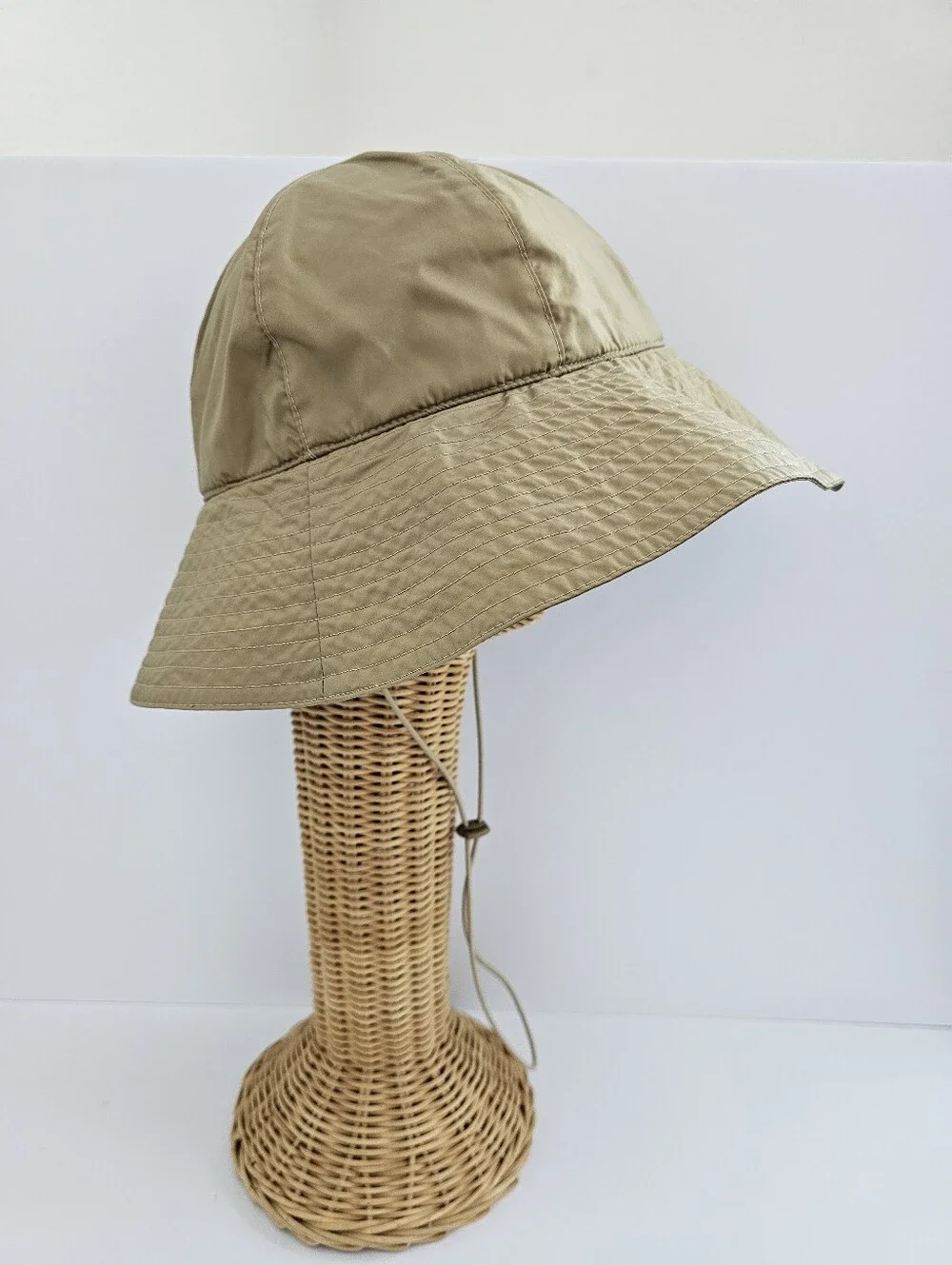 Physician Endorsed UPF Sun Hat with Fleece Ear Flaps Tan Nylon Winter Sun Hat - Picture 2 of 9